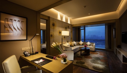 Suite, 1 Schlafzimmer, Zutritt zur Club Lounge, Flussblick (Club Lounge Access)