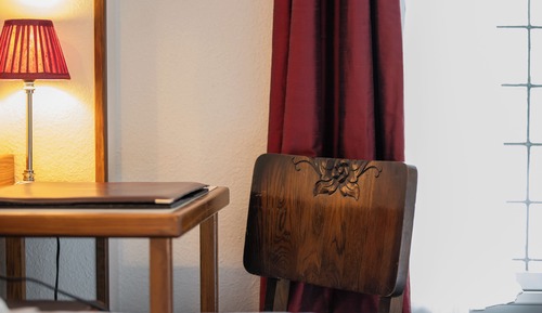 Classic-Doppel- oder -Zweibettzimmer