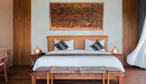 Four-bedroom Cliff Front Private Pool Villa