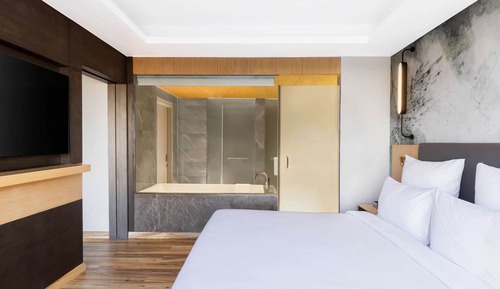Executive-Suite, 1 King-Bett, Nichtraucher (City Side)