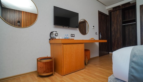 Chambre deluxe, grand lit, balcon