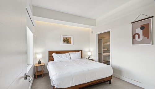 Apartment, 1 King-Bett, Küche, Bergblick (Unit 209)