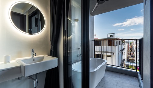 Deluxe-Zweibettzimmer, Badewanne