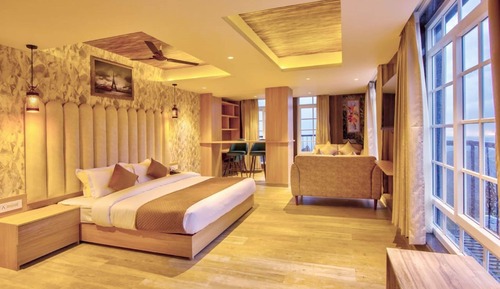 Luxury-Suite