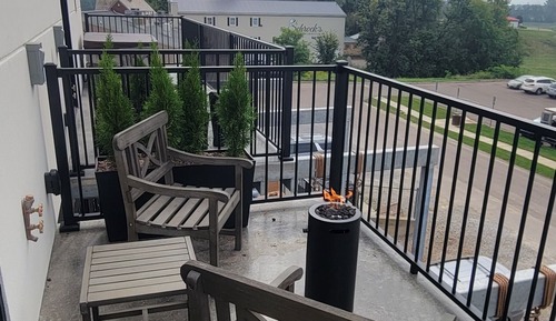 Exclusive-Suite, 1 King-Bett, Whirlpool, Talblick