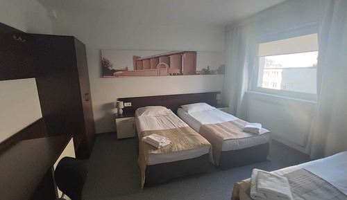 Dreibettzimmer