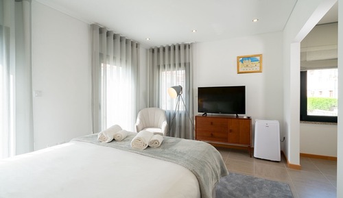 Design-Loft, 1 Doppelbett, Gartenblick