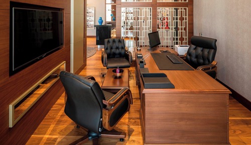 Presidential-Suite, 1 King-Bett