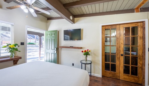 Standard-Studiosuite, 1 King-Bett, Kochnische