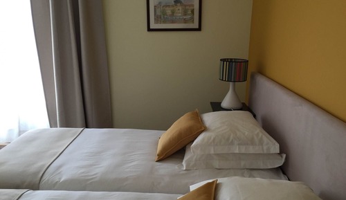 Zweibettzimmer