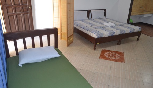 Familienzimmer (3 pax)