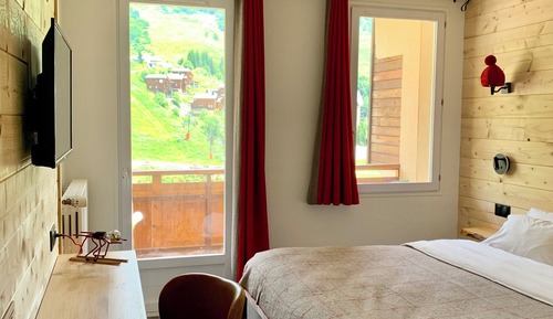 Standard-Doppel- oder -Zweibettzimmer (Demi-Pension Incluse)