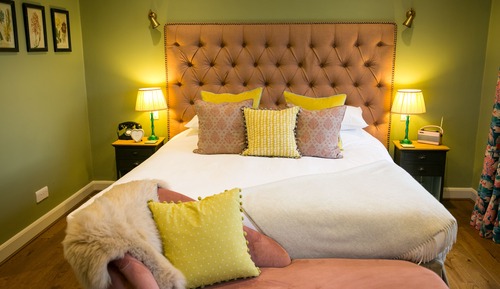 Deluxe-Doppel- oder -Zweibettzimmer
