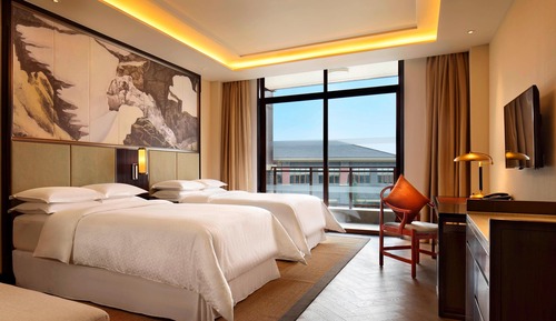Traditional-Zimmer, 2 Doppelbetten, Ausblick