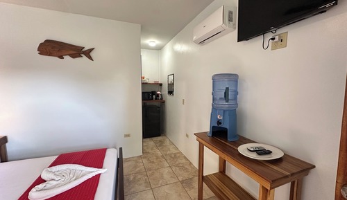 Deluxe-Einzelzimmer, 1 Schlafzimmer, Kühlschrank und Mikrowelle, Meerblick