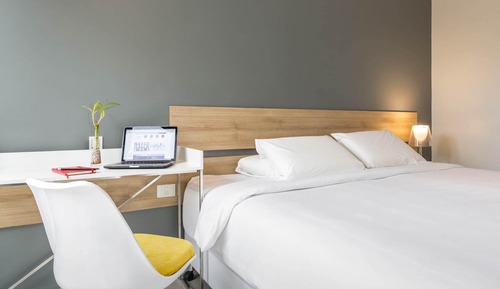 Standard-Doppel- oder -Zweibettzimmer