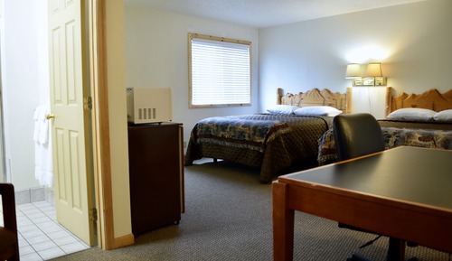 Zimmer, 2 Queen-Betten