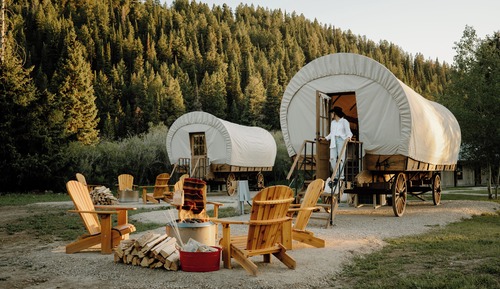 Glamping Cabin ( No Electricity, No Water )