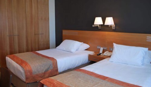 Standard-Zweibettzimmer