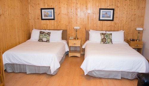 Doppelzimmer, 2 Doppelbetten