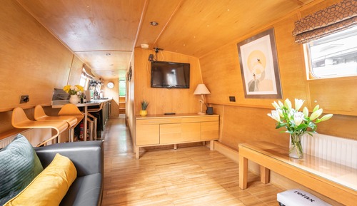 Luxury-Ferienhütte (Houseboat - 2 double & 1 bunk bed)