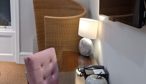 Zimmer (The Willows)