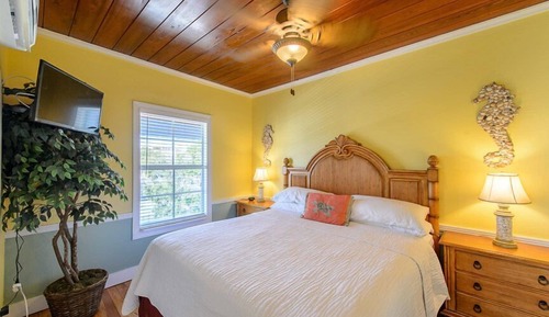 Caribbean Suite, 1 Bedroom, Kitchen, Private Balcony