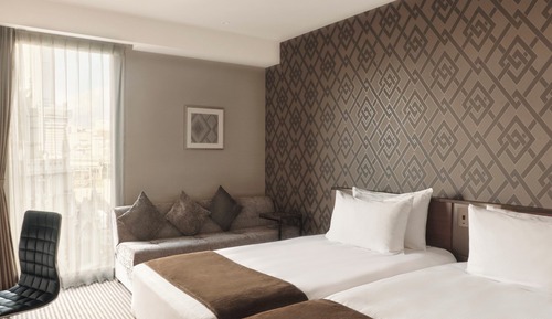 Deluxe-Zweibettzimmer (with Sofa Bed)