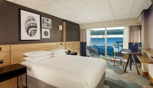 Zimmer, 1 Queen-Bett (Pitch View)
