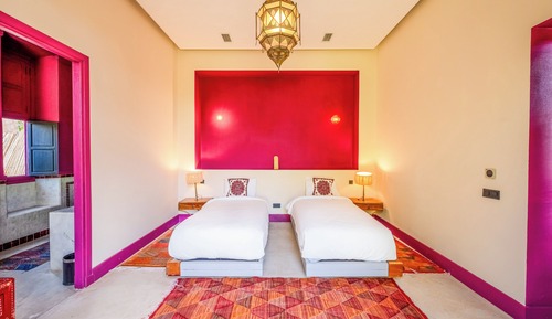 Suite Privilege, 2 Chambres , acces piscine, vue piscine