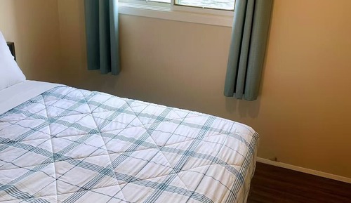Suite 6, 2 Bedrooms, River View 