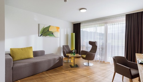 Studiosuite, Balkon, Bergblick