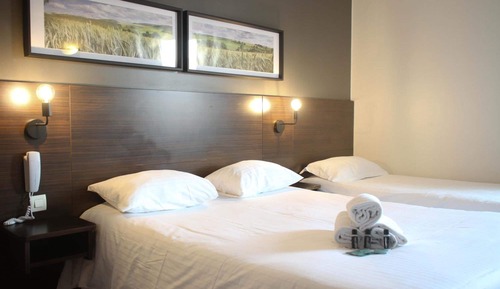 Dreibettzimmer