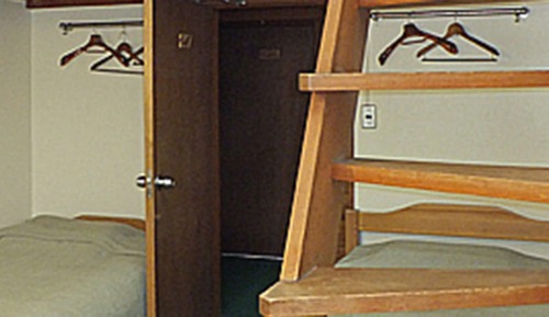 Standard-Vierbettzimmer, Gemeinschaftsbad, Bergblick (with Loft)