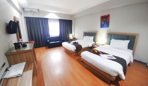 Junior Deluxe, City View