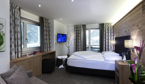 Comfort-Doppelzimmer, Balkon, Bergblick