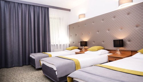 Dreibettzimmer