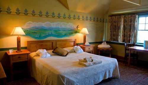 Zimmer, 1 King-Bett (Common Bathroom)