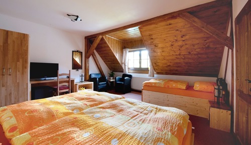 Comfort-Dreibettzimmer, 1 Schlafzimmer