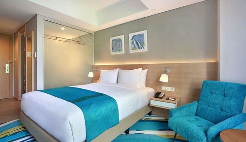 Standardzimmer, 1 Queen-Bett, Stadtblick (with Free Breakfast)