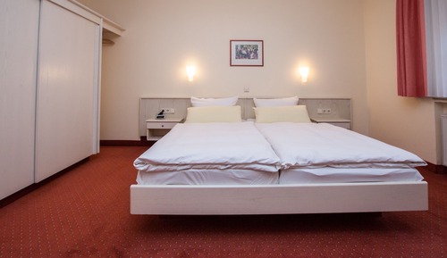 Comfort-Doppelzimmer, zum Innenhof hin