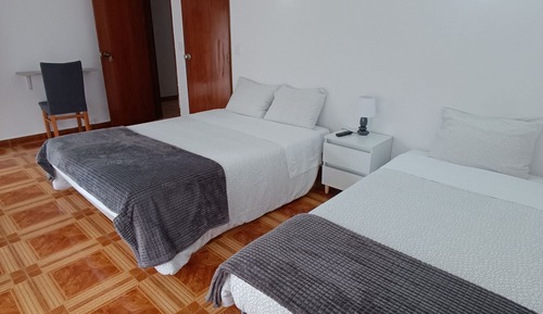 Dreibettzimmer, Balkon