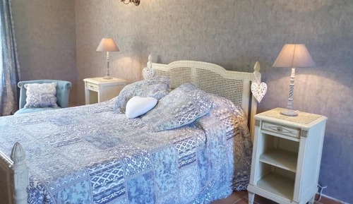 Standard-Doppelzimmer, mit Bad, Gartenblick (Gites de France)