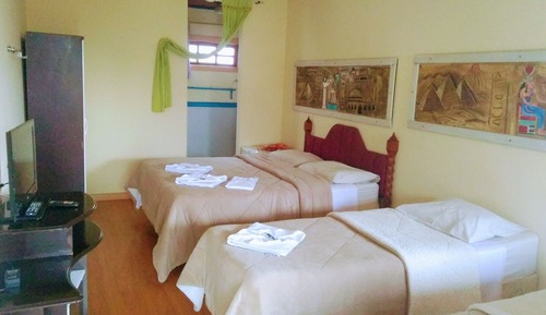 Standard-Vierbettzimmer