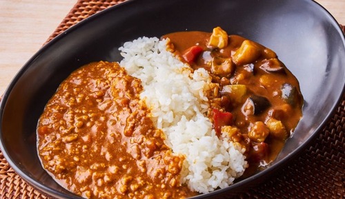 Ferienhütte, Nur Männer, Nichtraucher (Lower Bunk in Capsule Room)