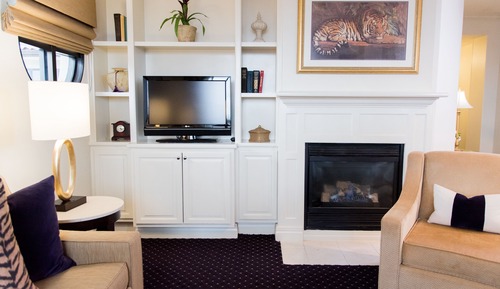 Signature-Suite, 1 King-Bett und Schlafsofa