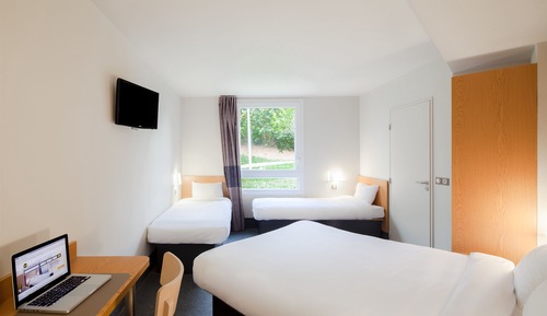 Vierbettzimmer