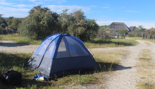 Zelt (Camp Site - Bring own tent)