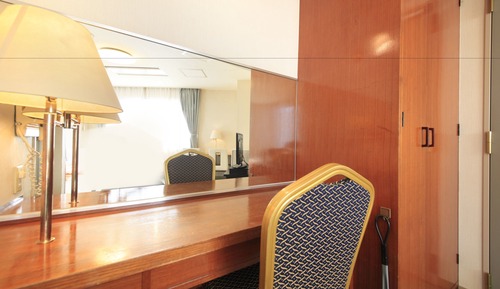 Standard-Dreibettzimmer, Raucher