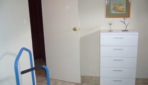 Standard-Einzelzimmer, 1 großes Einzelbett, eigenes Bad, Bergblick